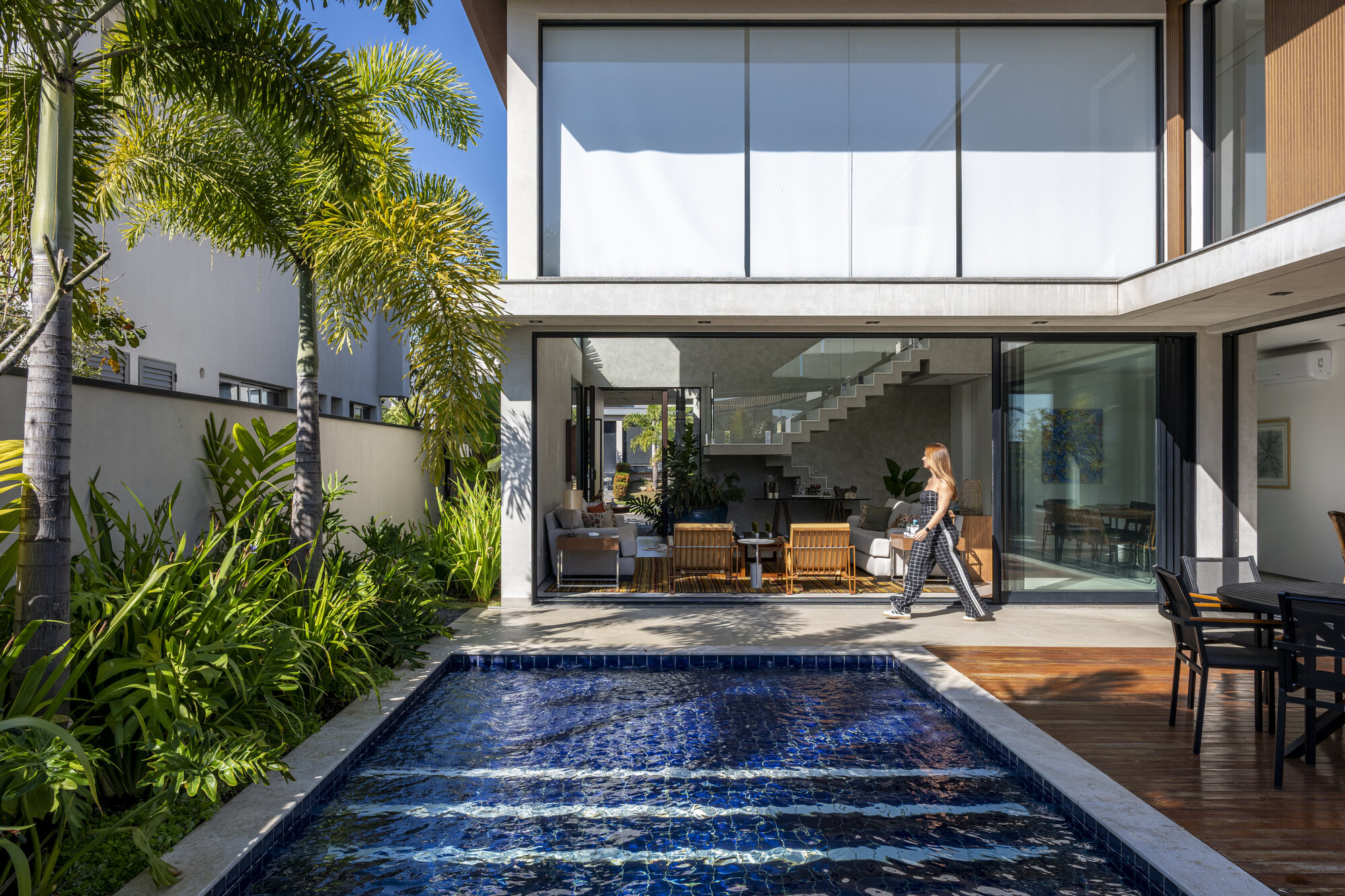 Jardim Entre Linhas e Folhagens — MP