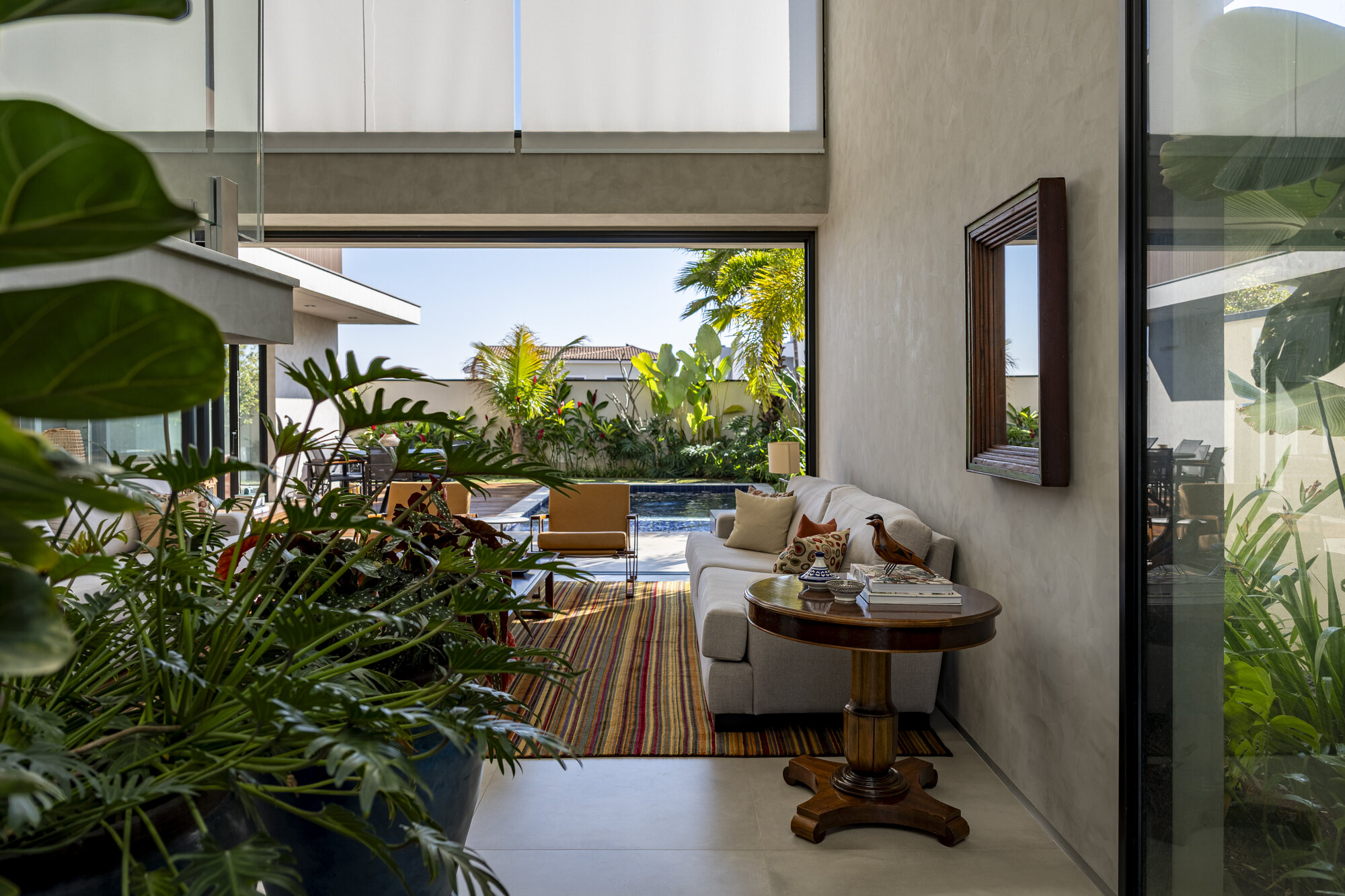 Jardim Entre Linhas e Folhagens — MP